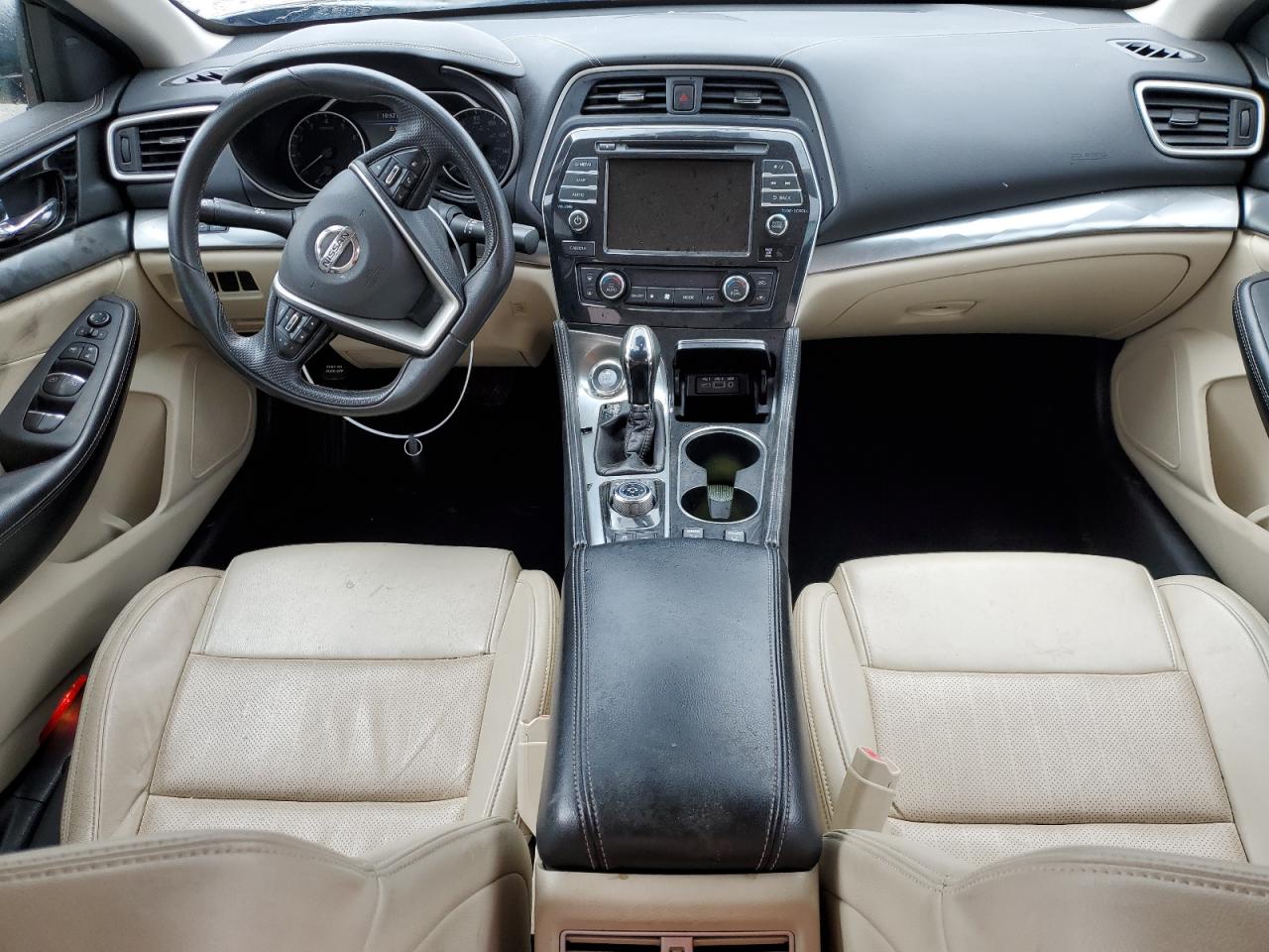 2021 Nissan Maxima - Image 8