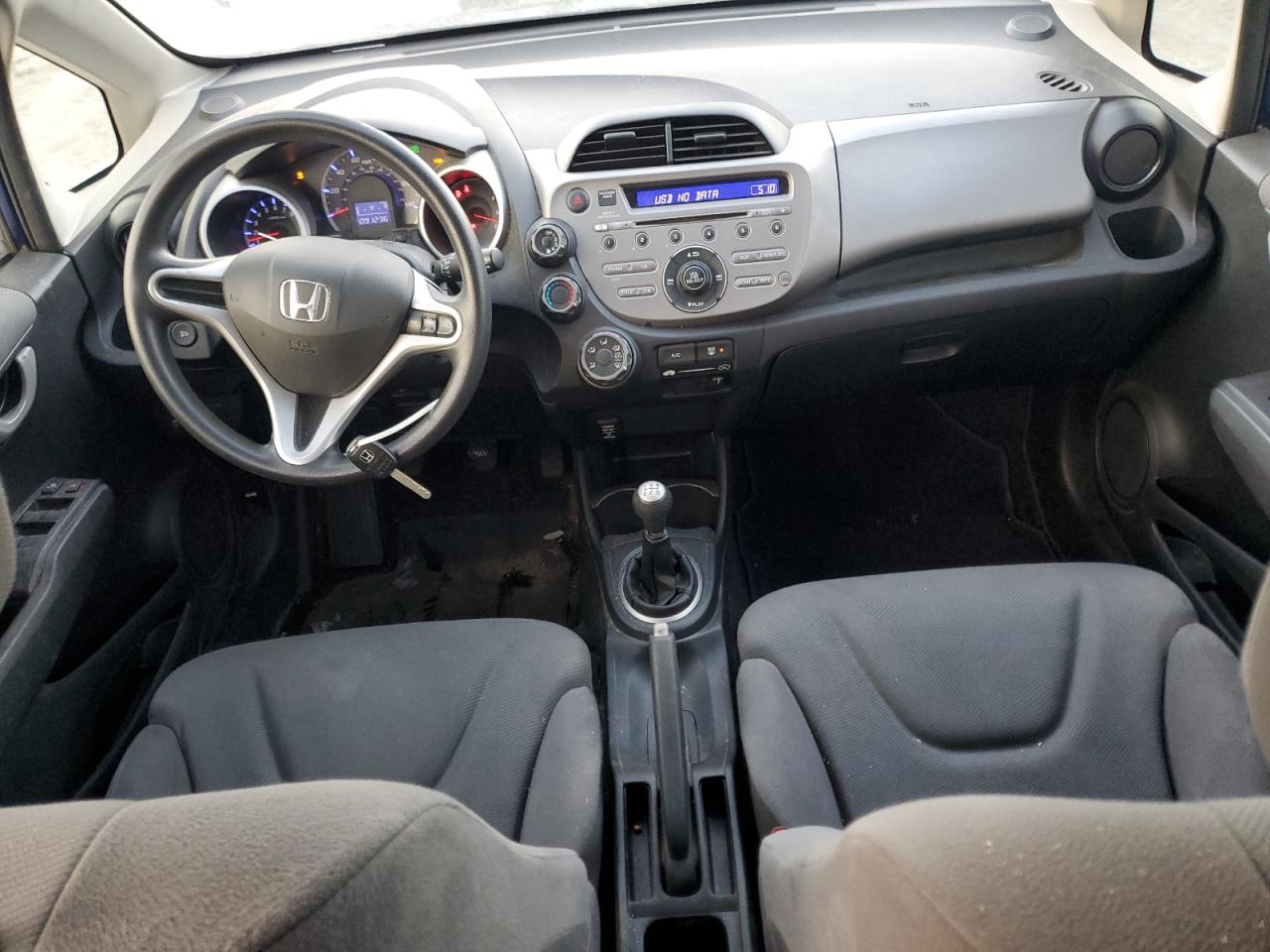 2013 Honda Fit - Image 8
