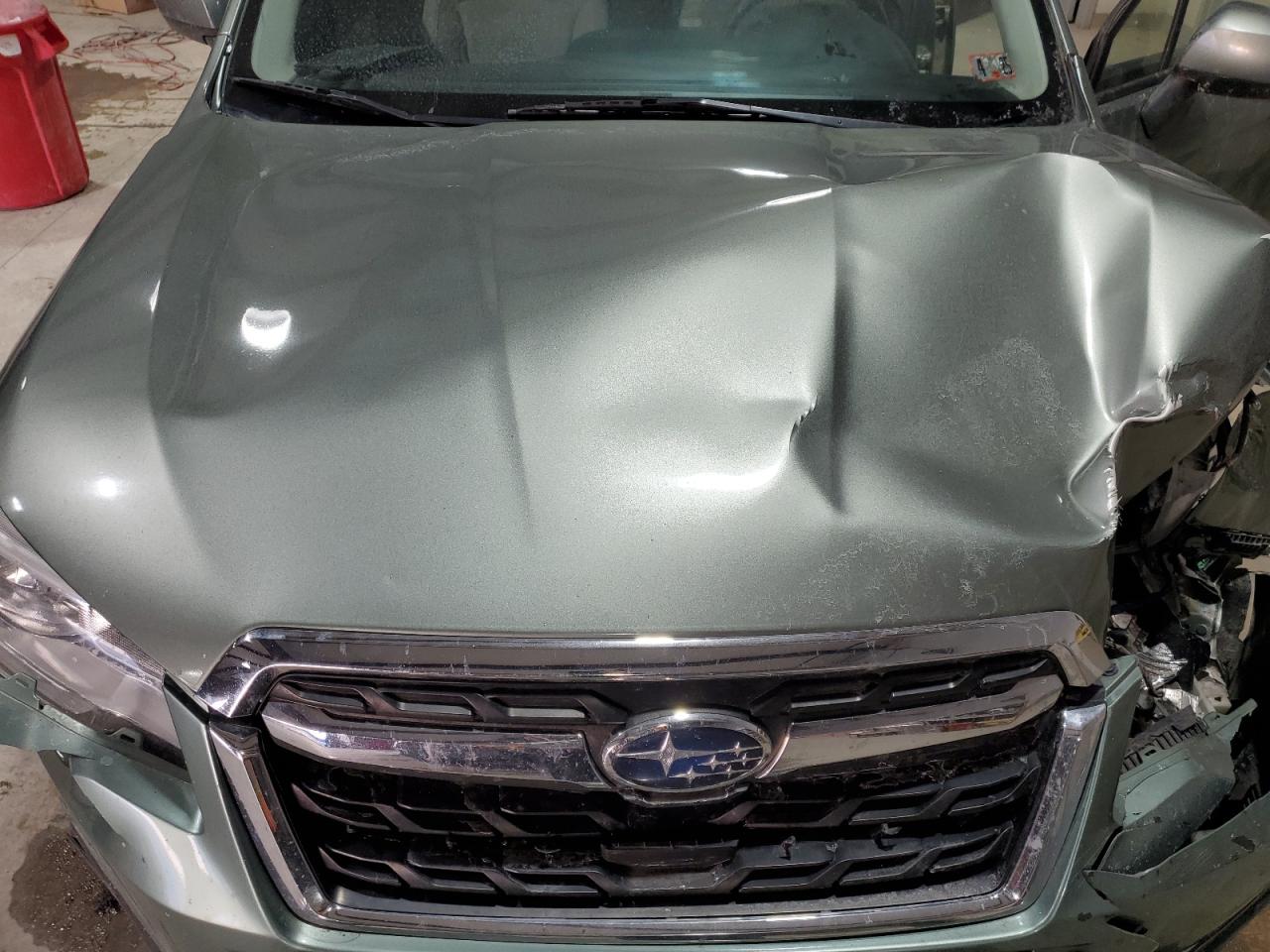 2017 Subaru Forester - Image 14