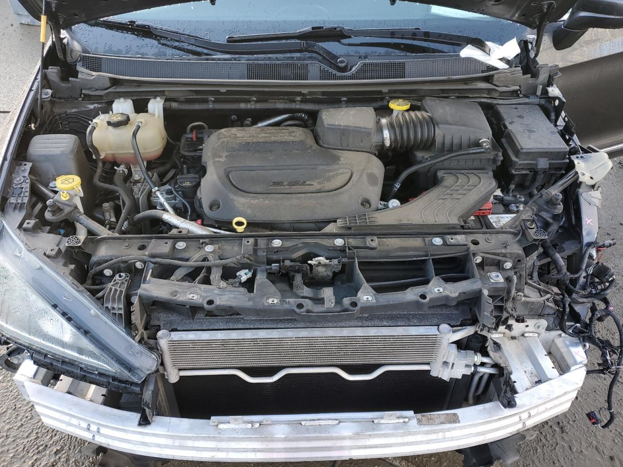 2019 Chrysler Pacifica - Image 11