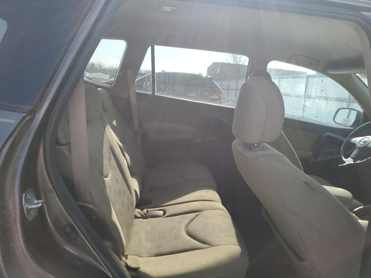 2011 Toyota RAV 4 - Image 11