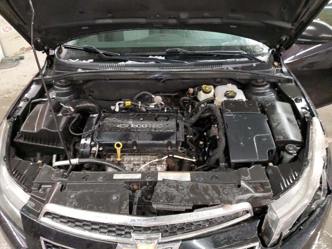 2011 Chevrolet Cruze - Image 11