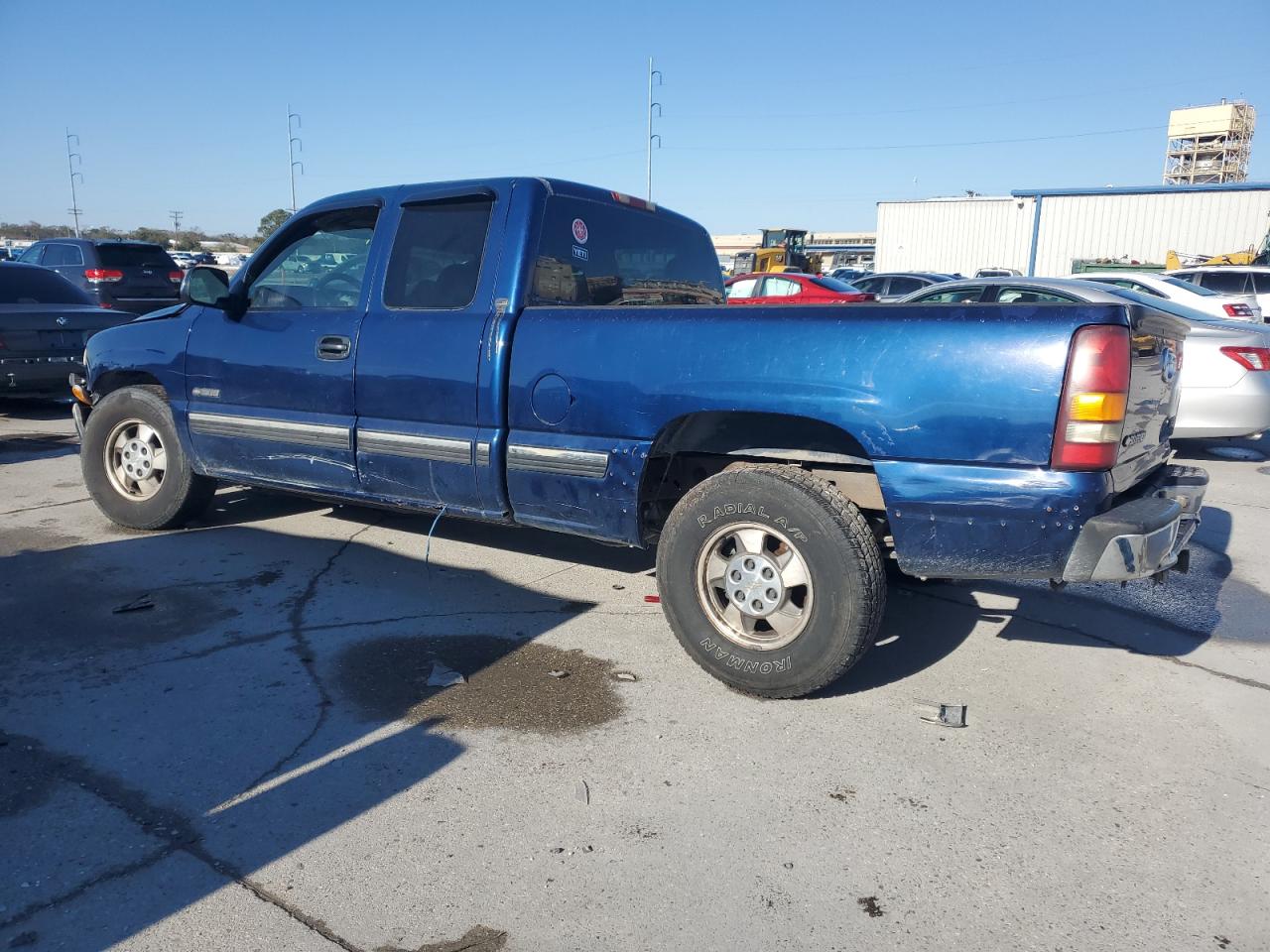 2001 Chevrolet Silverado - Image 2
