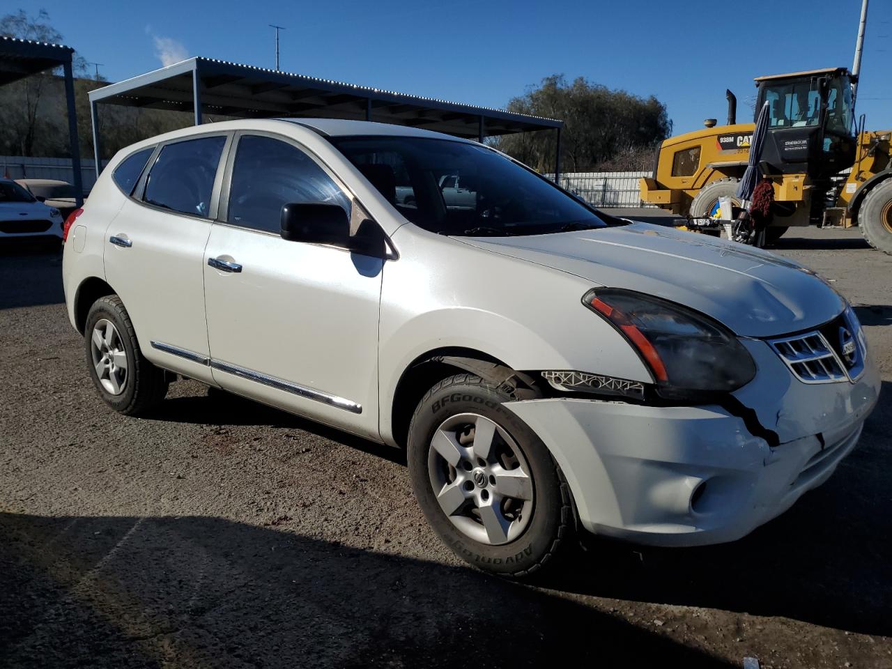 2015 Nissan Rogue - Image 4