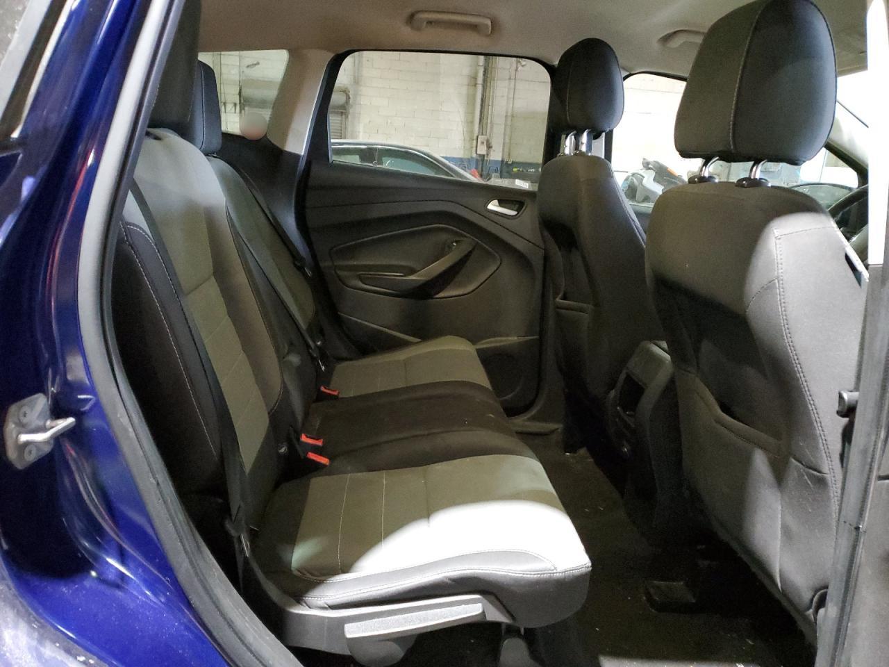 2016 Ford Escape - Image 10
