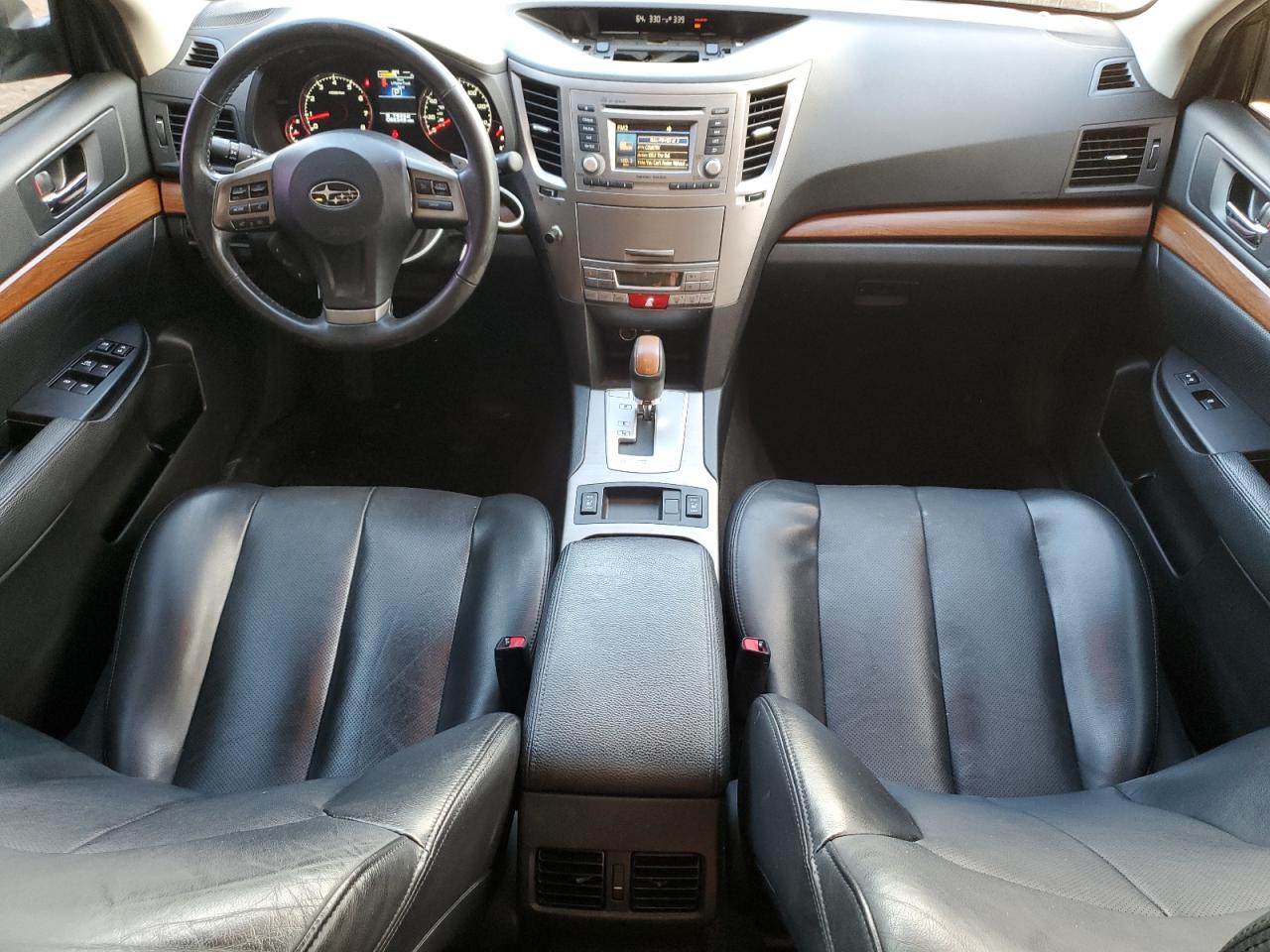 2014 Subaru Outback - Image 8