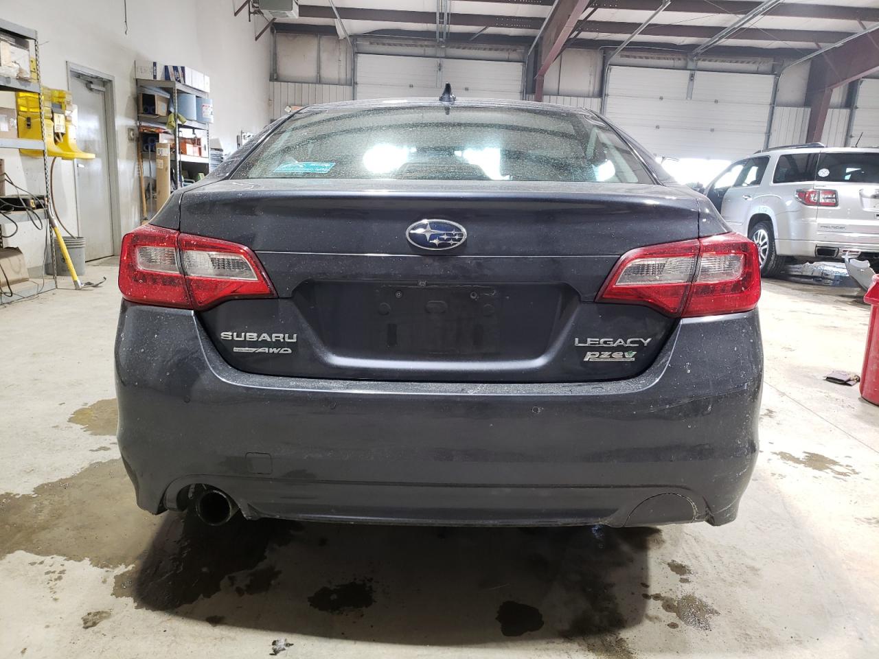 2017 Subaru Legacy - Image 6