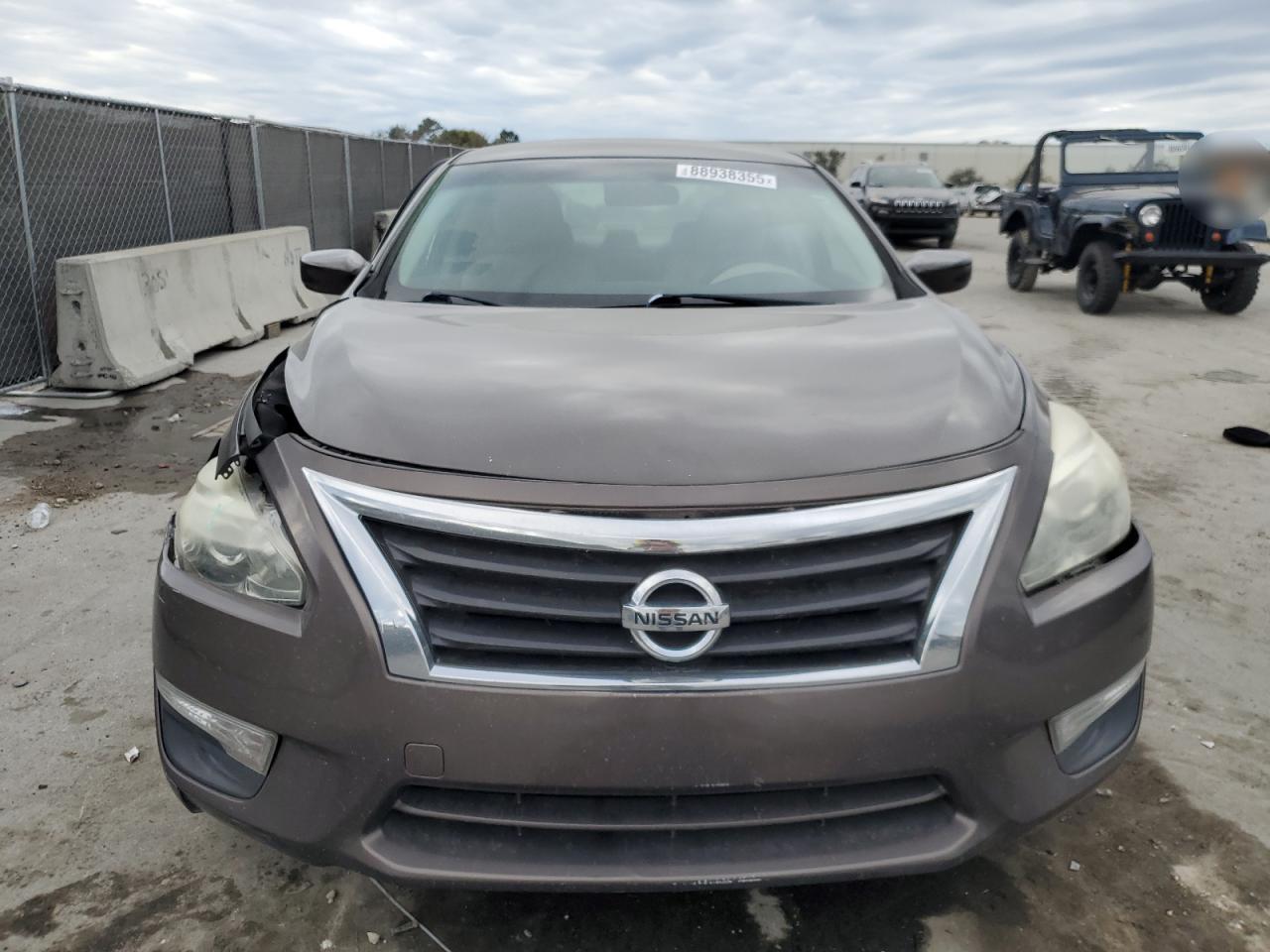 2015 Nissan Altima - Image 5