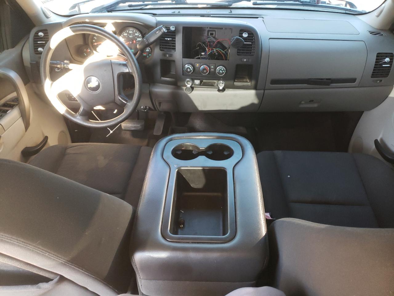 2010 Chevrolet Silverado - Image 8