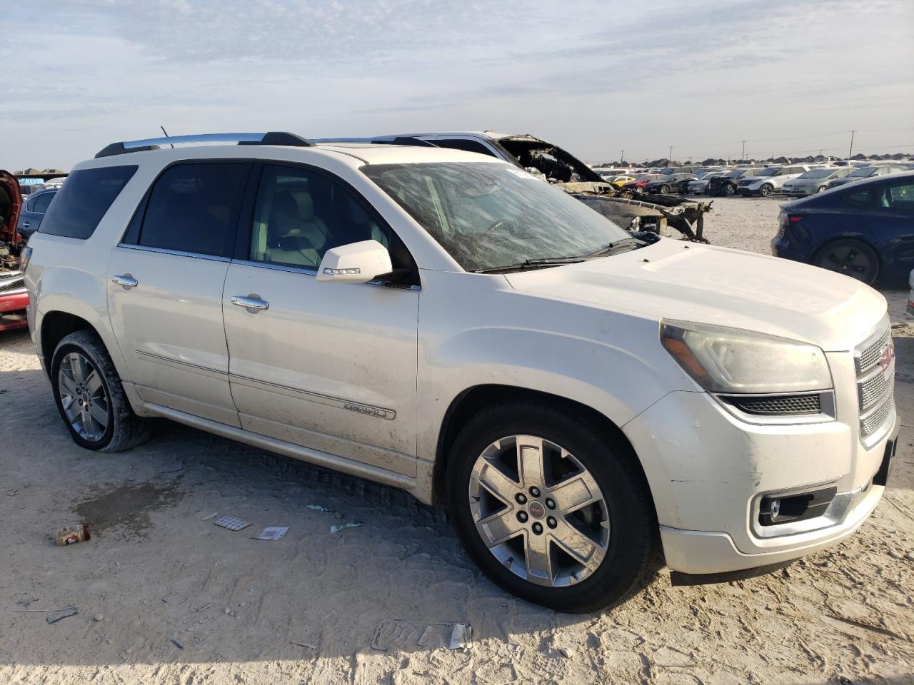 2015 GMC Acadia - Image 4