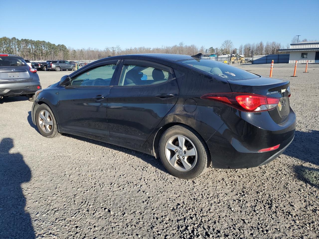 2015 Hyundai Elantra - Image 2