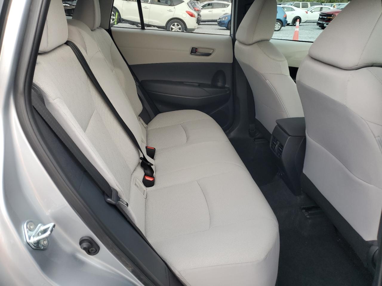 2024 Toyota Corolla Cross Le VIN: 7MUCAAAG3RV105420 Lot: 42003555