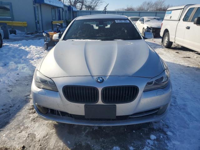 Седаны BMW 5 SERIES 2012 Серебристый