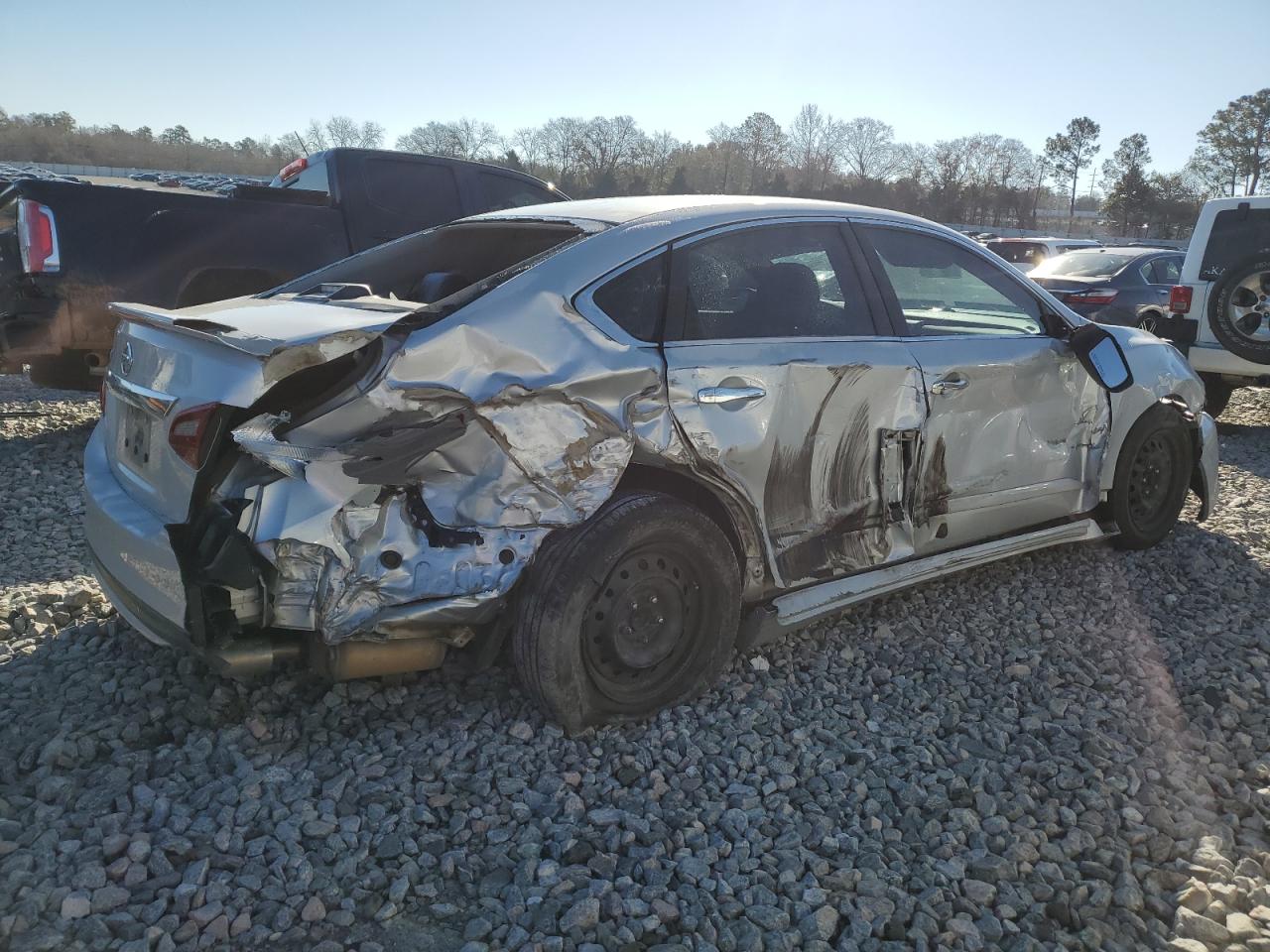 2018 Nissan Altima - Image 3