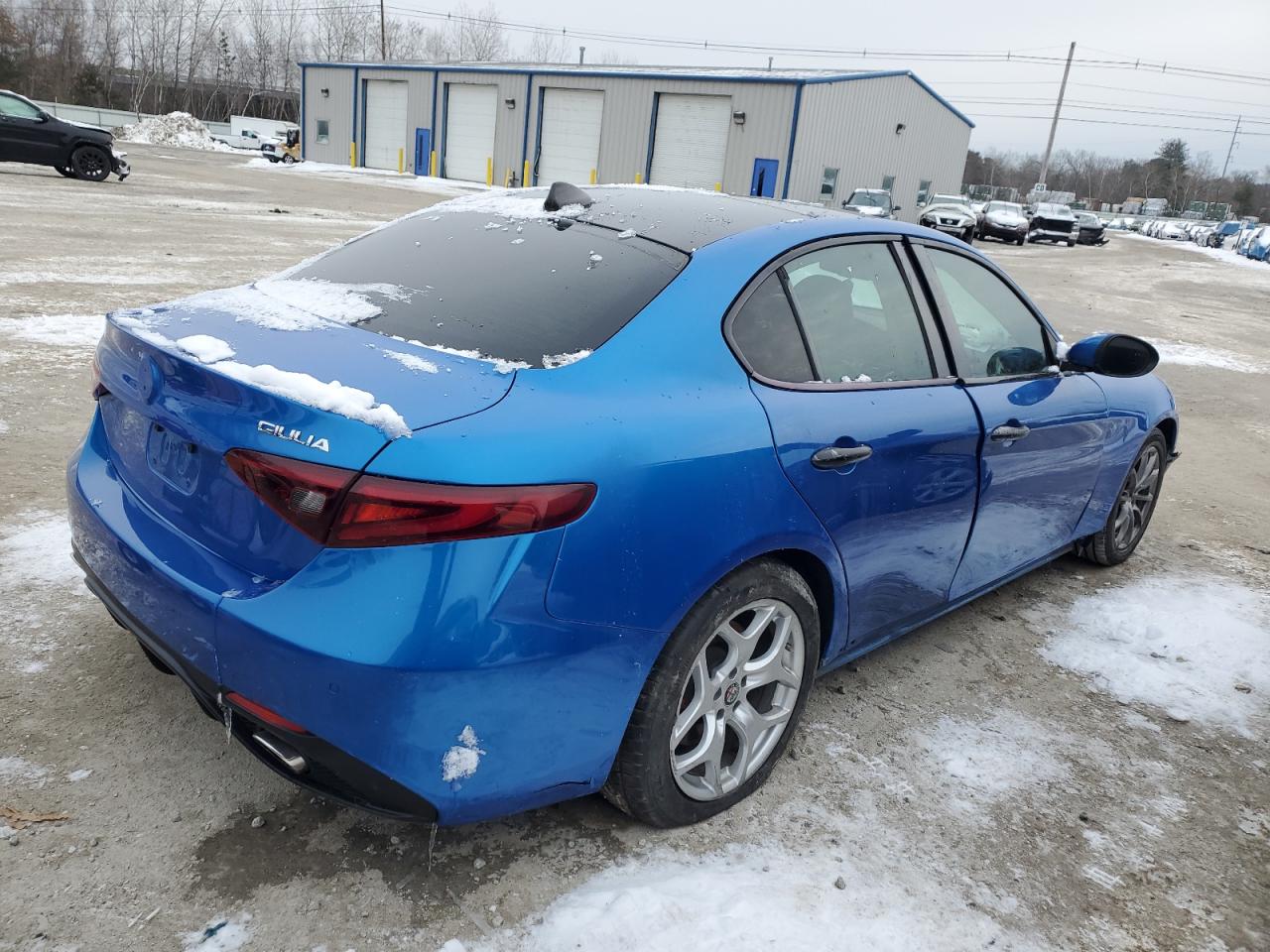 2018 Alfa Romeo Giulia - Image 3