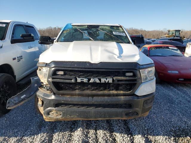  RAM 1500 2022 Белы