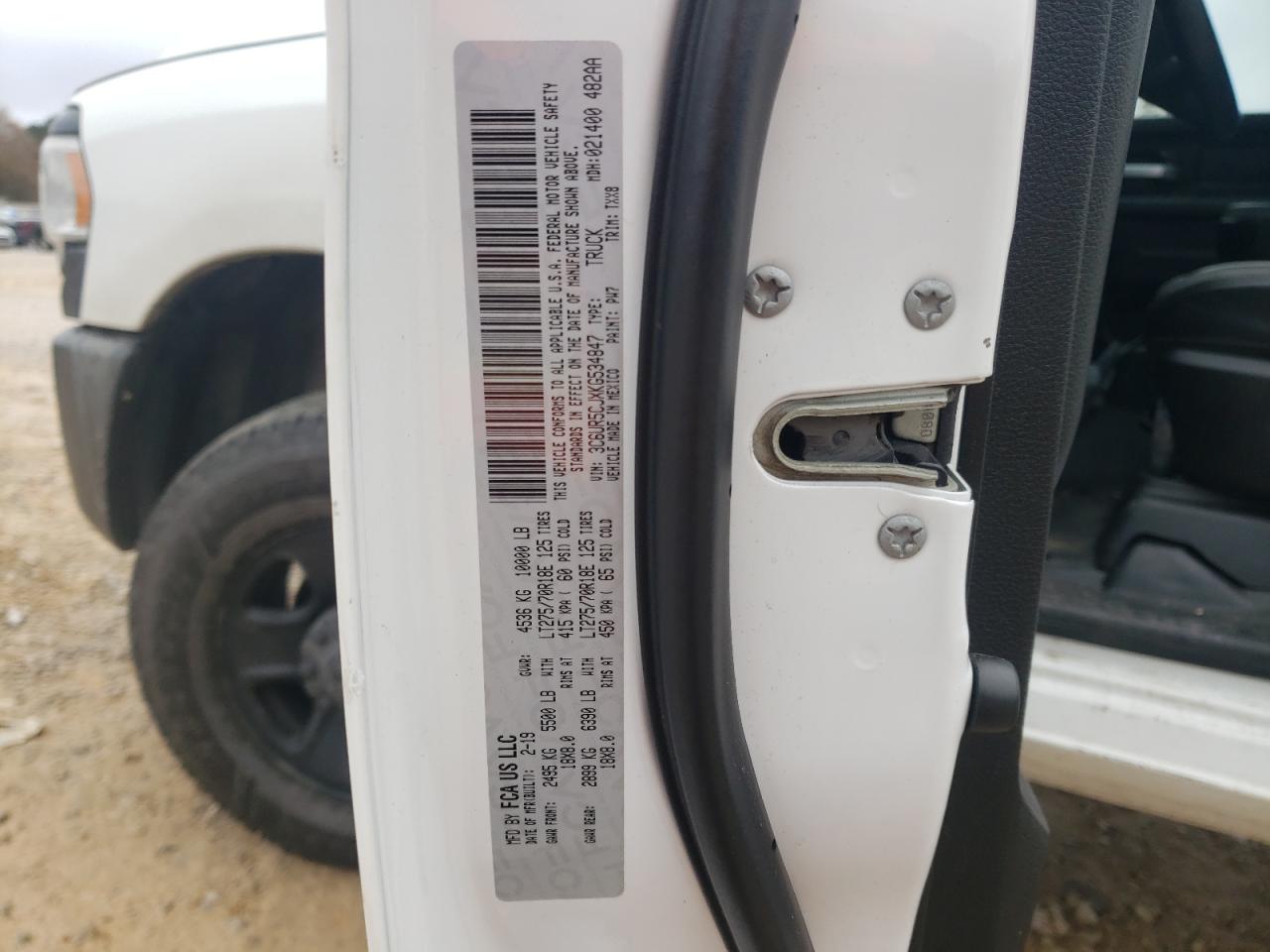 2019 RAM 2500 - Image 14