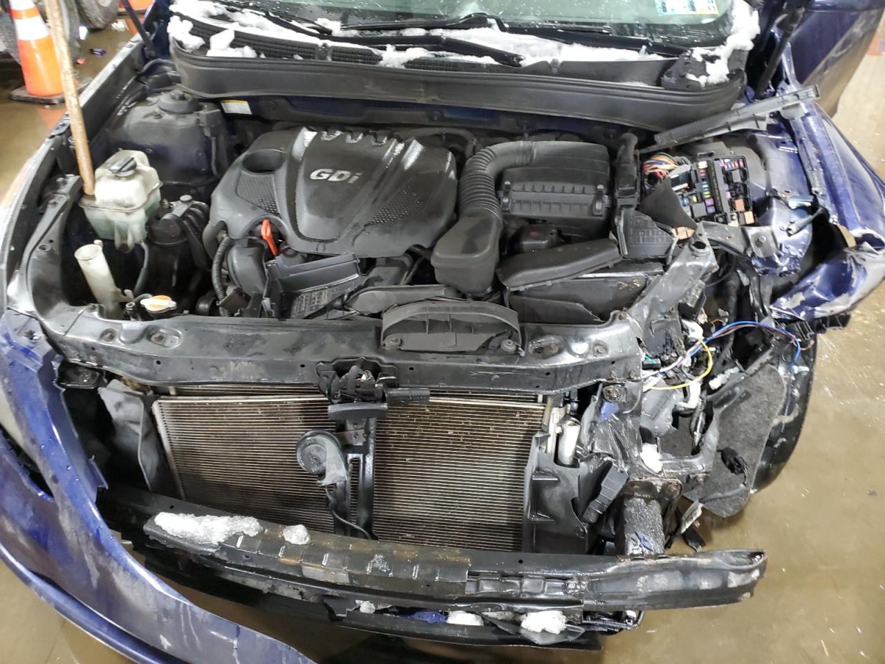 2011 Hyundai Sonata - Image 11
