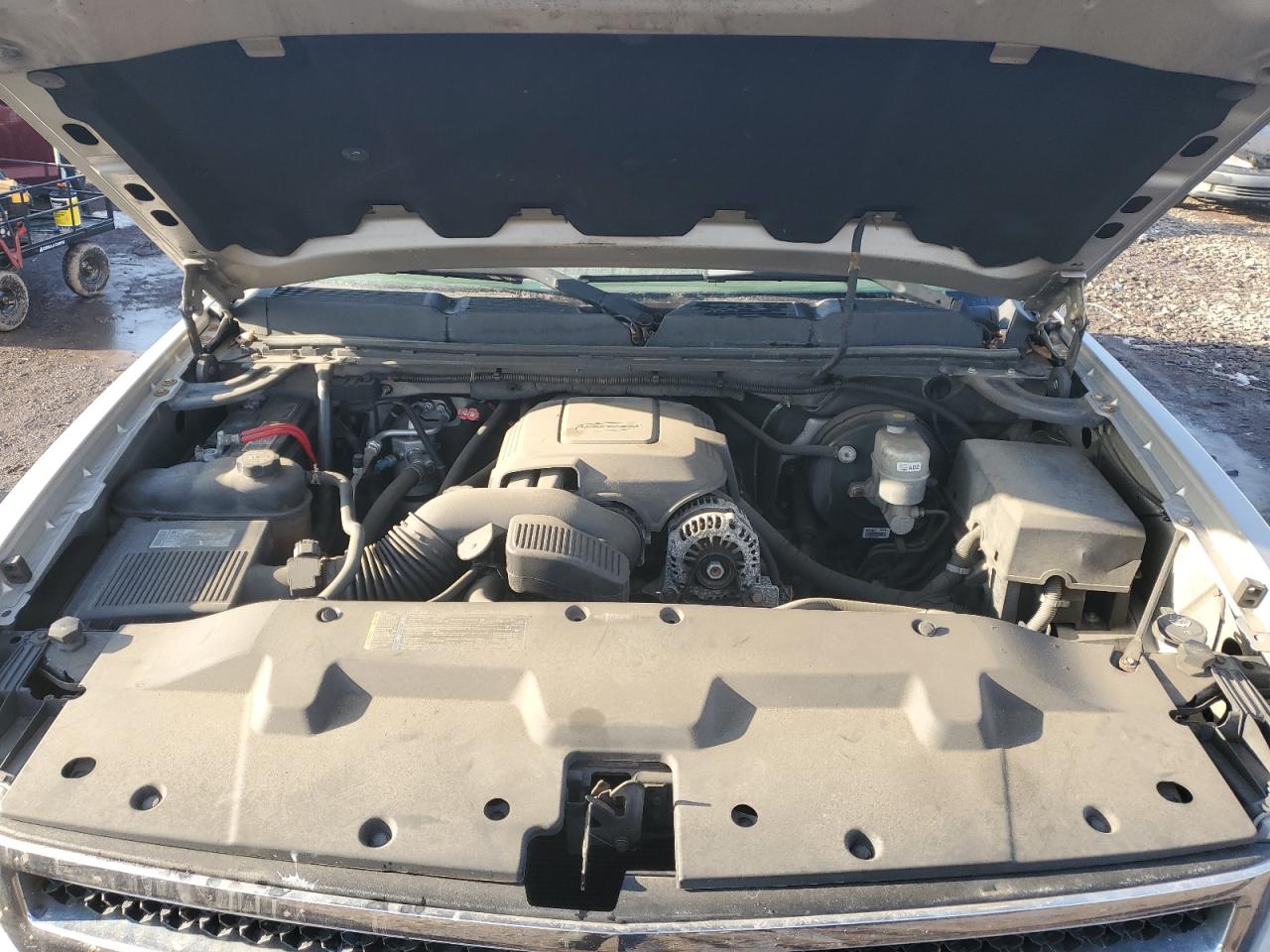 2009 Chevrolet Silverado - Image 13