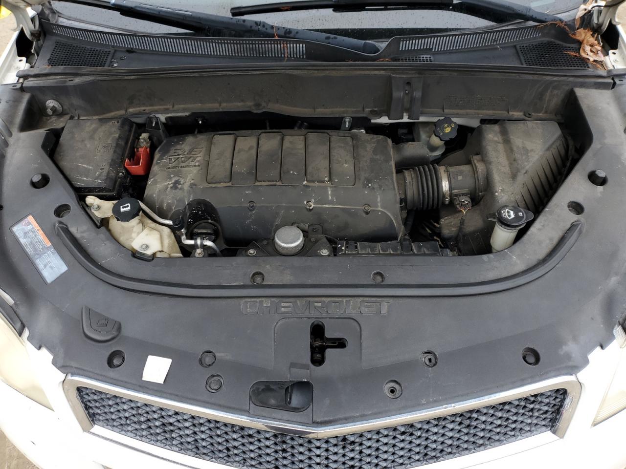 2011 Chevrolet Traverse - Image 12