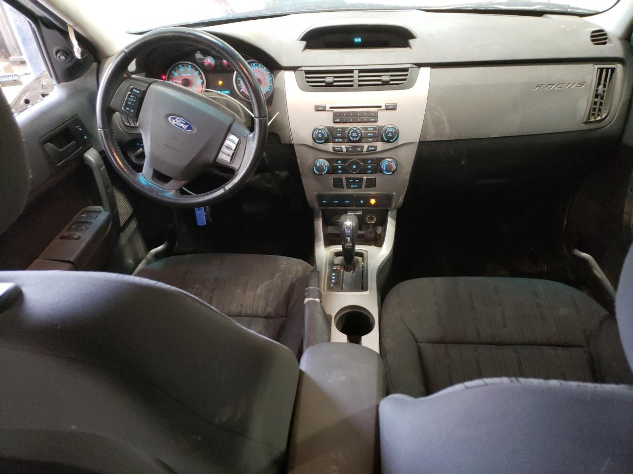 2009 Ford Focus - Image 8