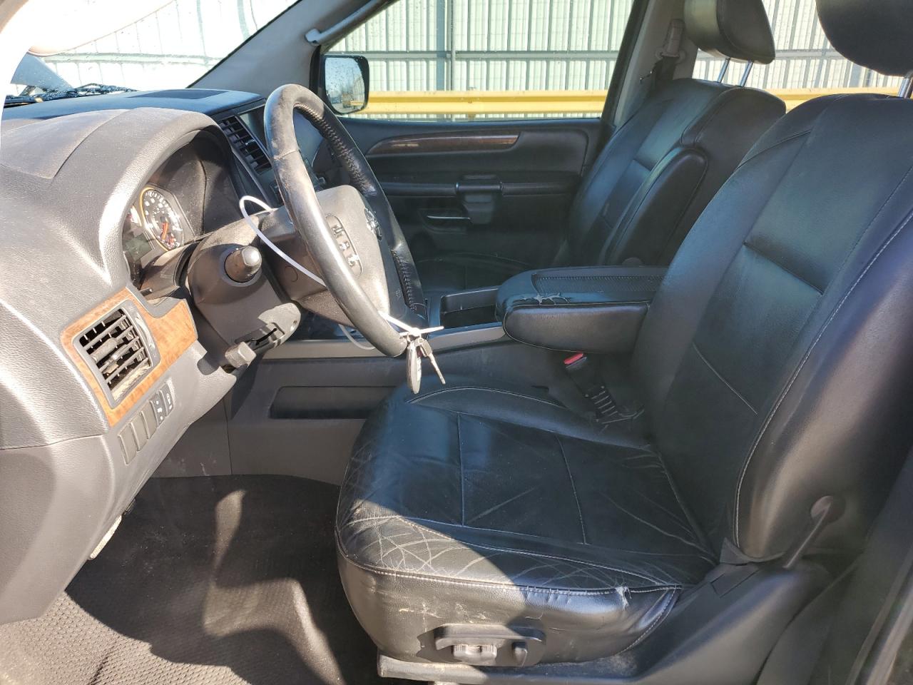 2010 Nissan Armada - Image 7