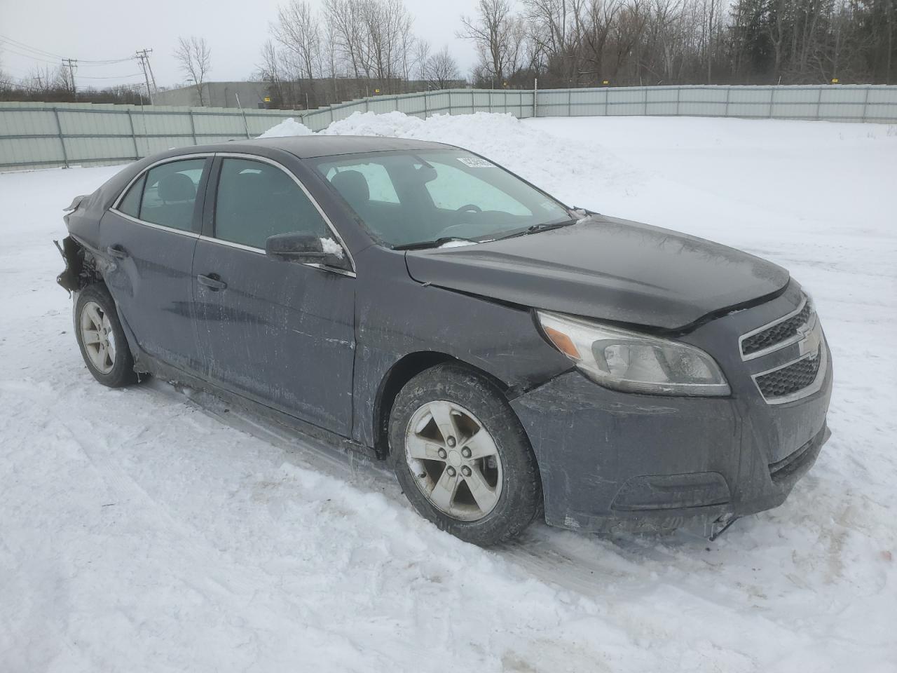 2013 Chevrolet Malibu - Image 4