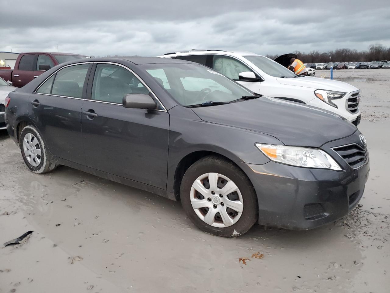 2010 Toyota Camry - Image 4