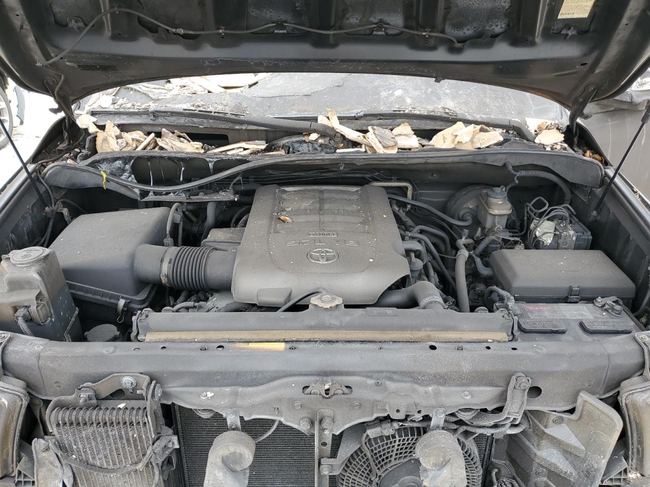 2008 Toyota Sequoia - Image 12