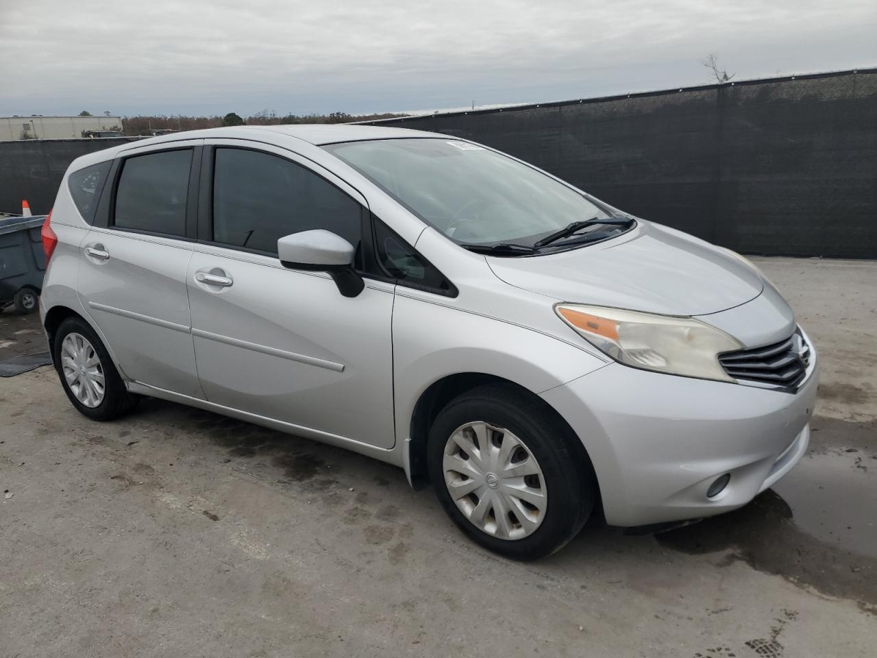 2015 Nissan Versa - Image 4
