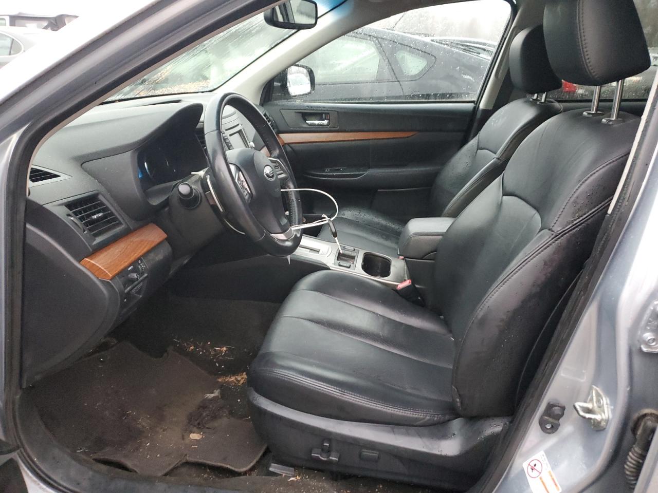 2013 Subaru Outback - Image 7