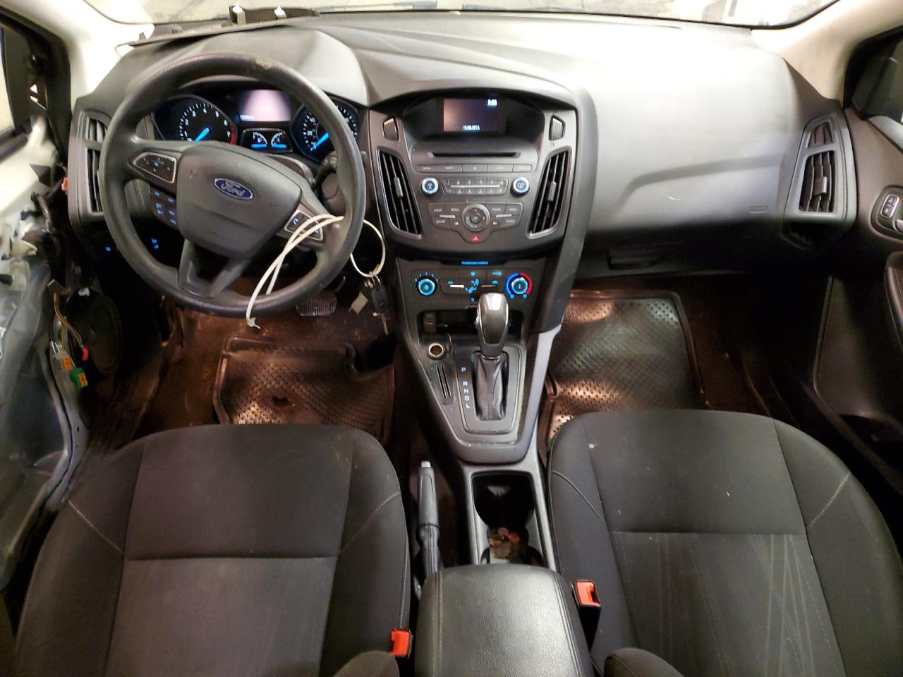 2015 Ford Focus - Image 8