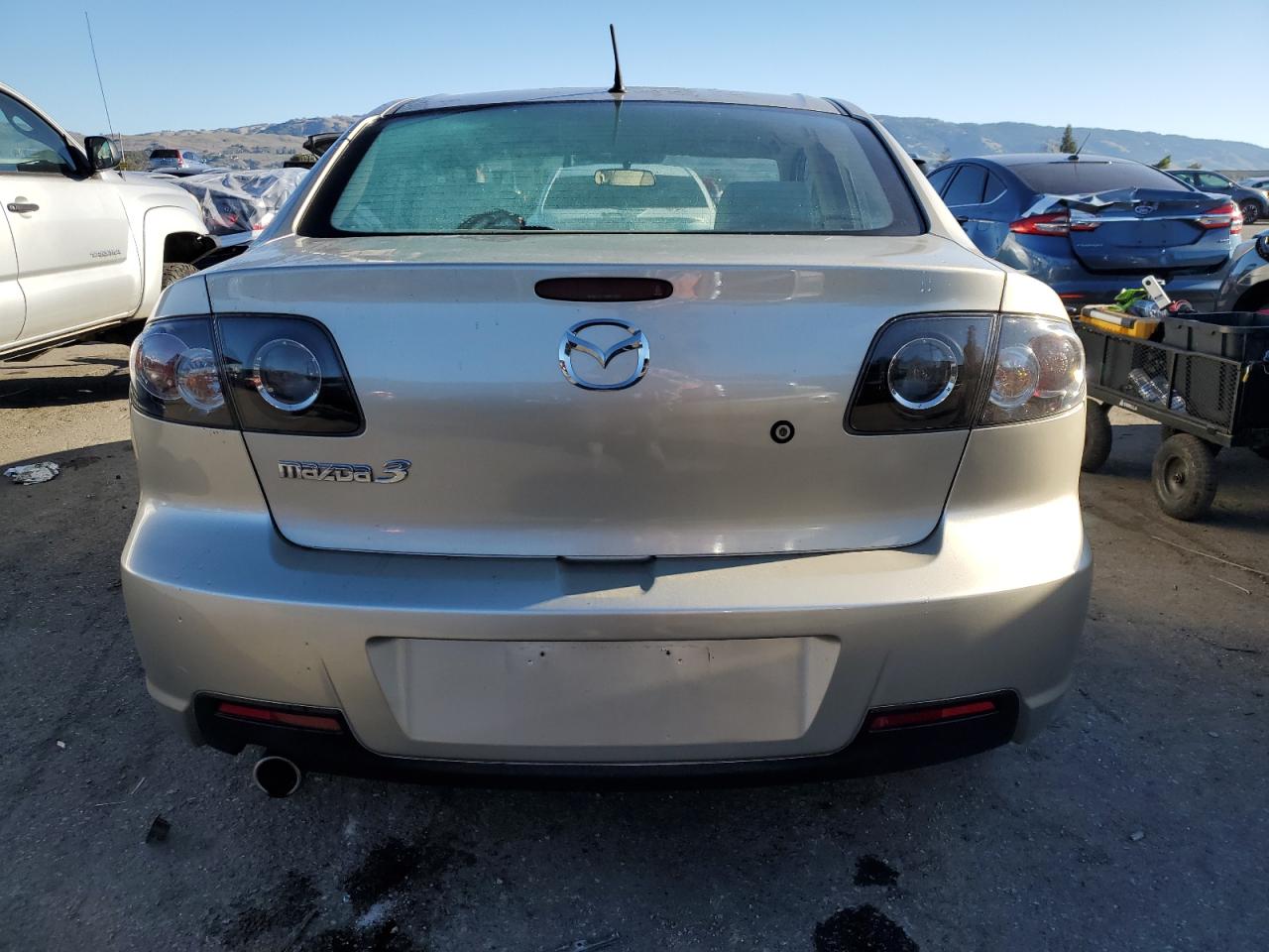 2008 Mazda 3 - Image 6
