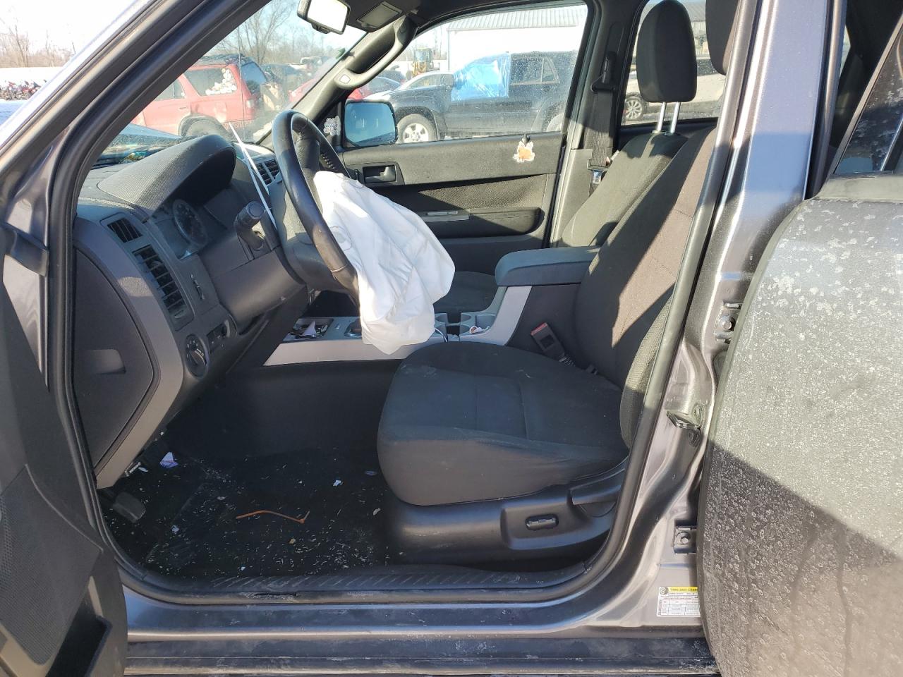 2009 Ford Escape - Image 7