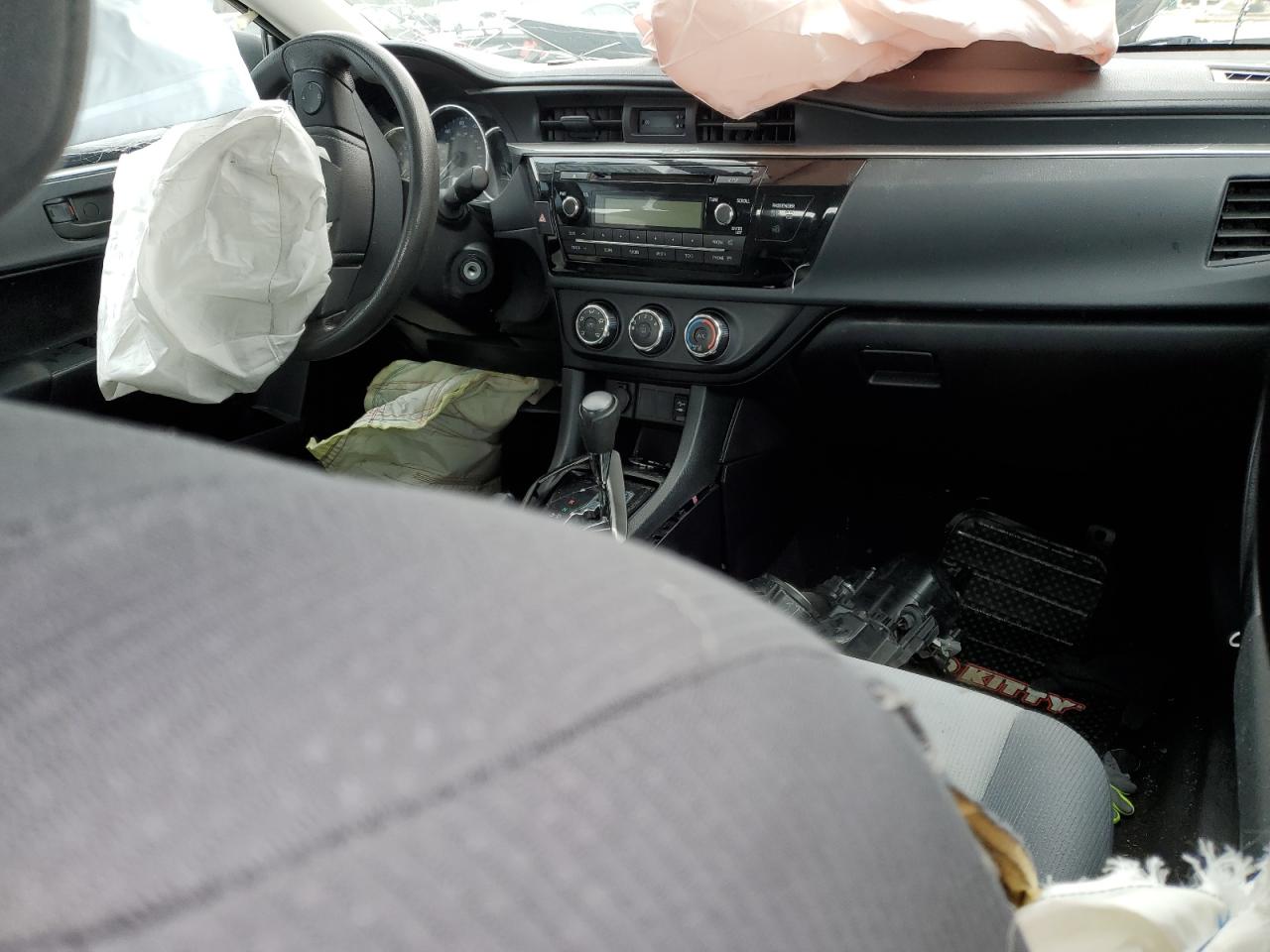 2015 Toyota Corolla - Image 8