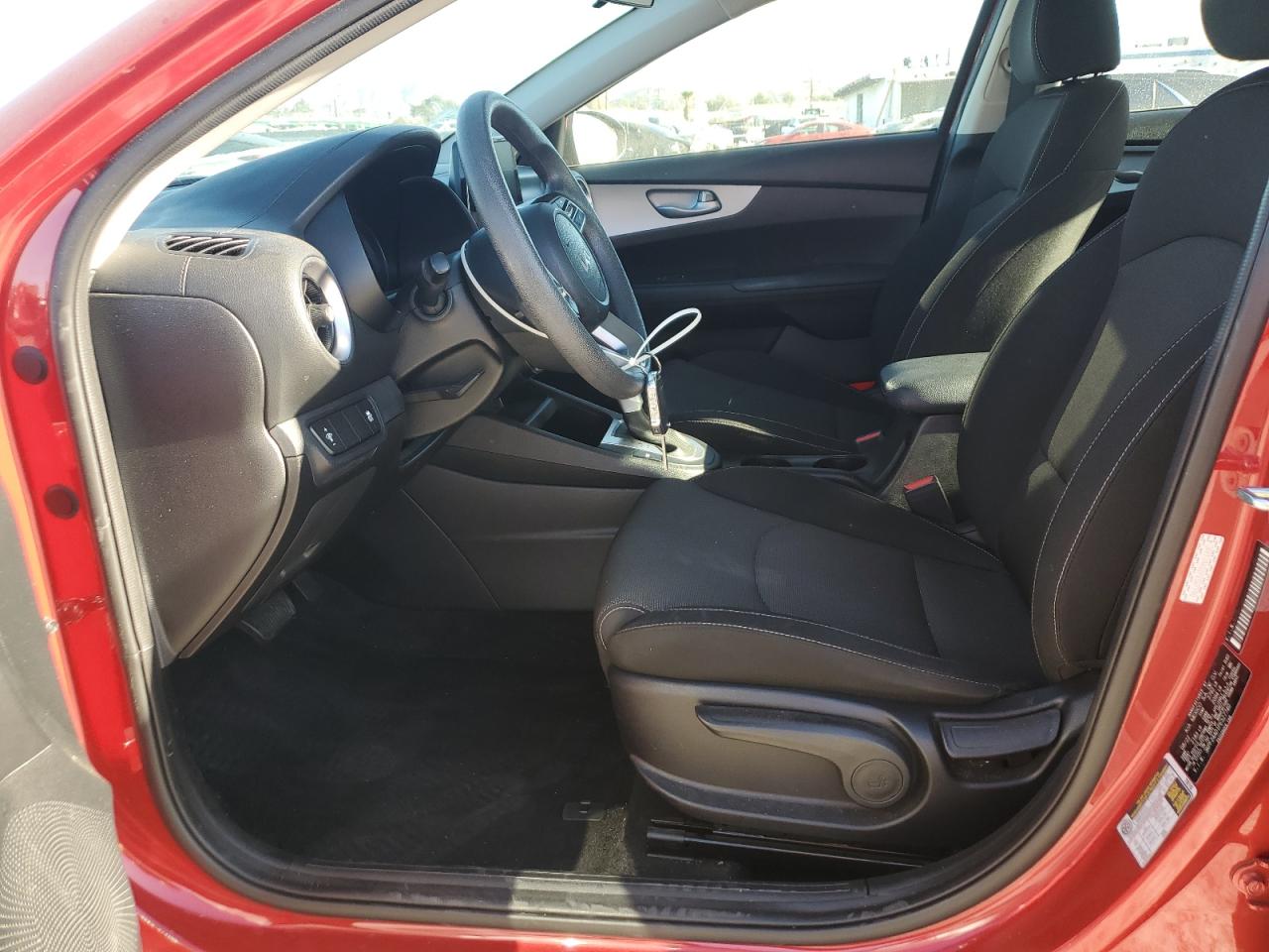 2023 Kia Forte - Image 7