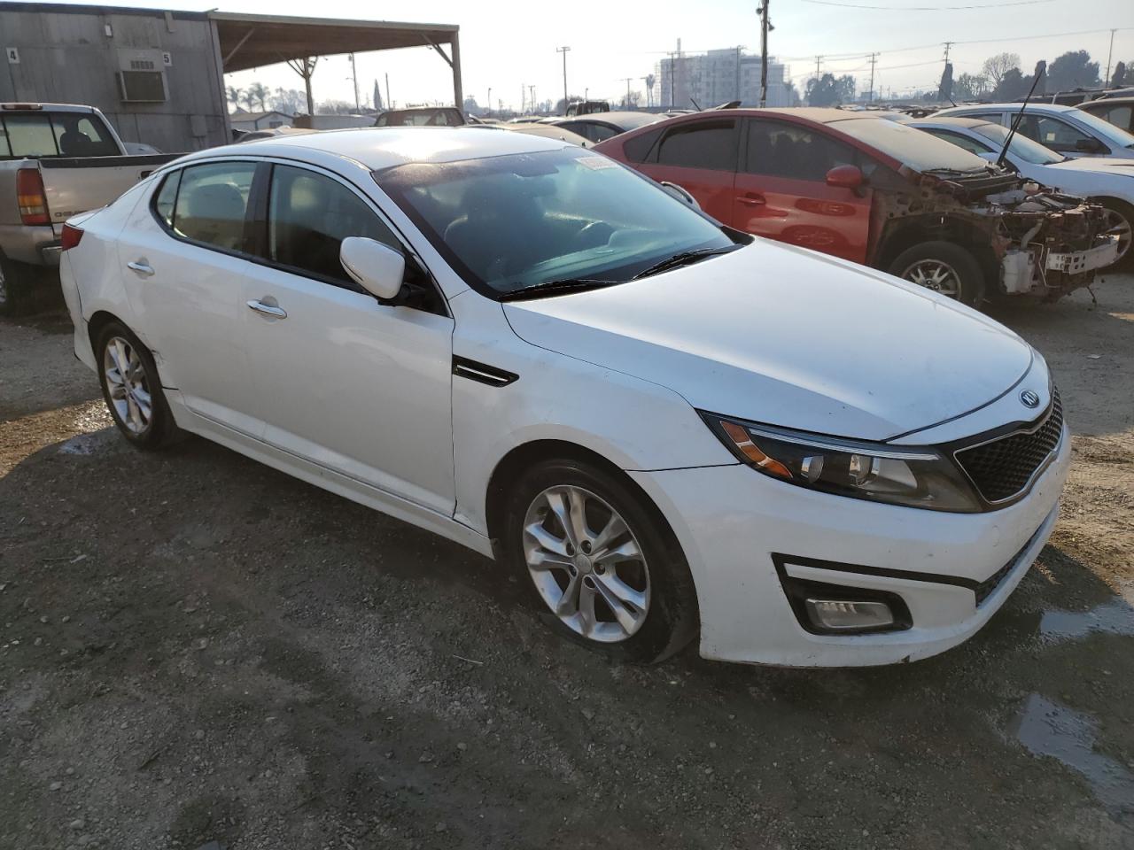 VIN KNAGM4A79F5556208 2015 KIA OPTIMA no.4