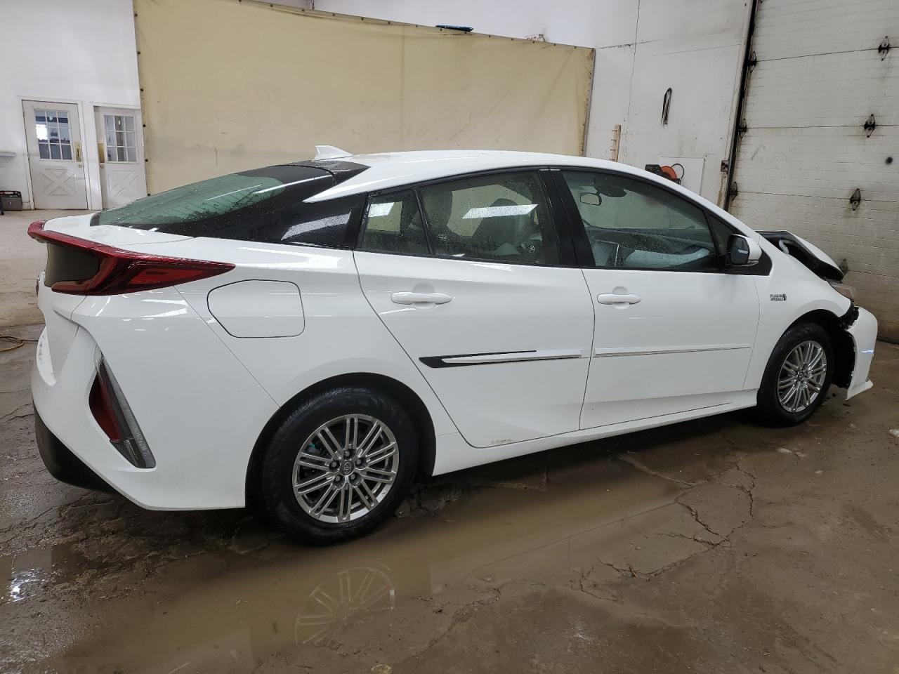 2018 Toyota Prius - Image 3