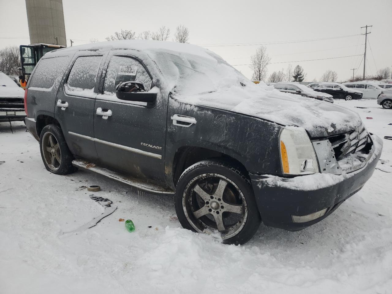 2013 Cadillac Escalade - Image 4