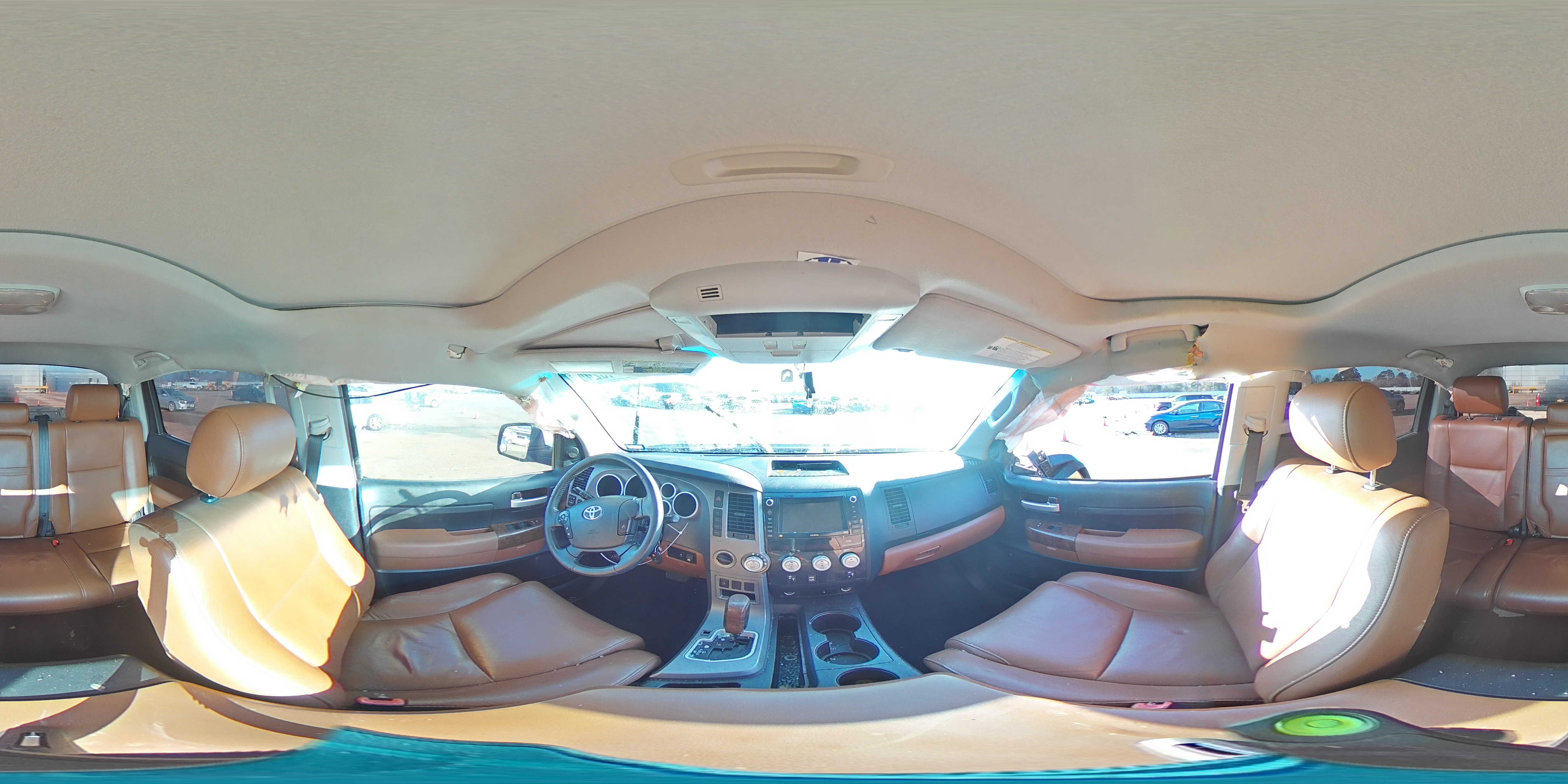 2011 Toyota Tundra - Image 12
