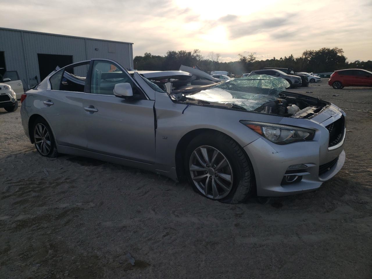 2015 Infiniti Q50 - Image 4