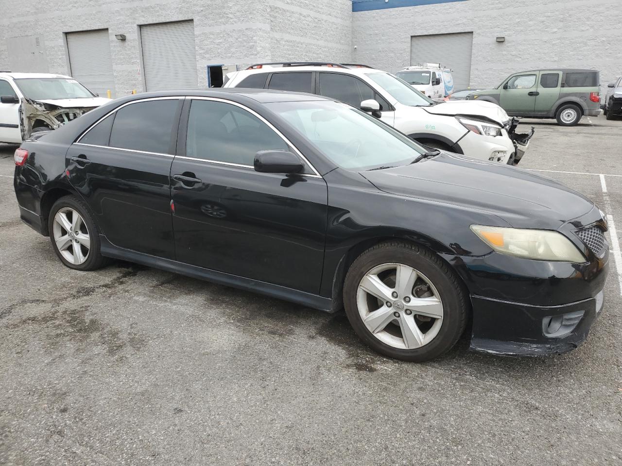 2011 Toyota Camry - Image 4