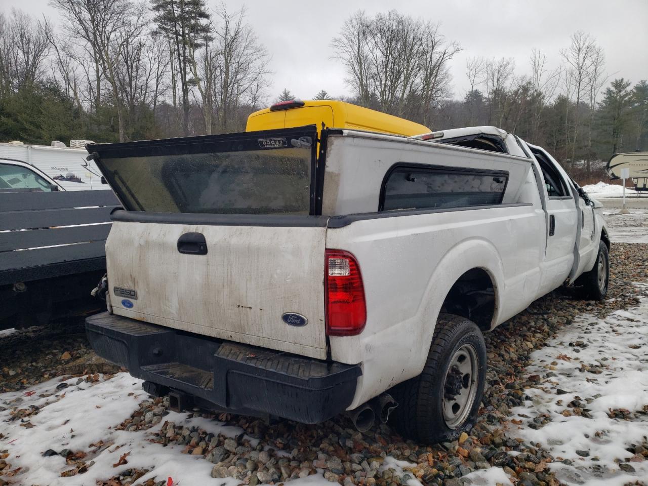 2013 Ford F350 - Image 3