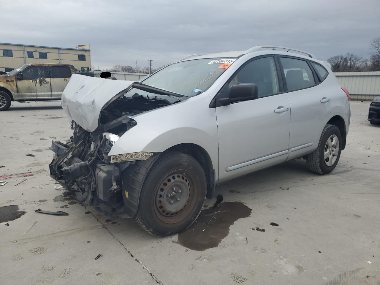 2015 Nissan Rogue - Image 1