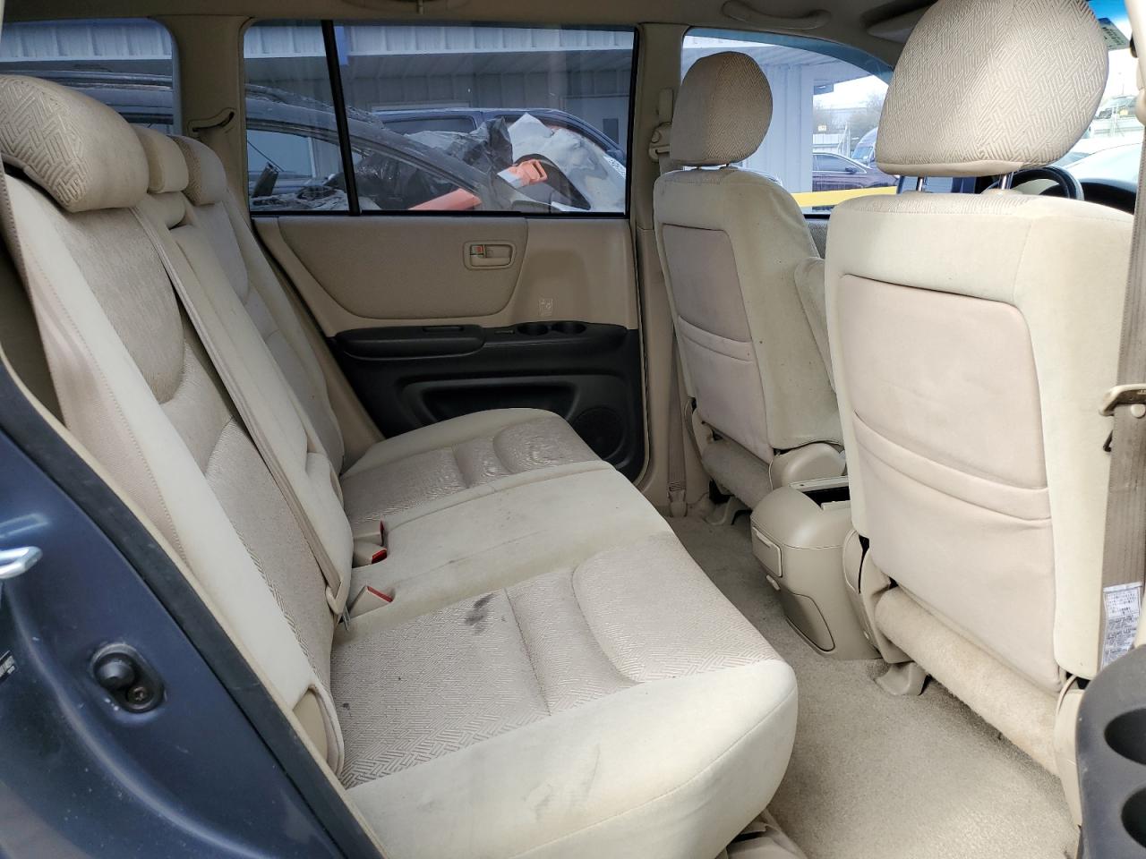 2003 Toyota Highlander - Image 11