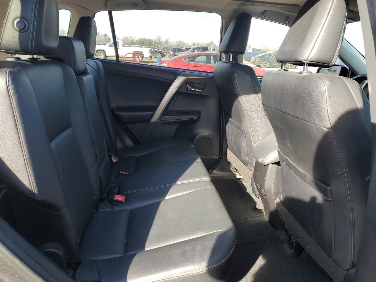 2013 Toyota RAV 4 - Image 10