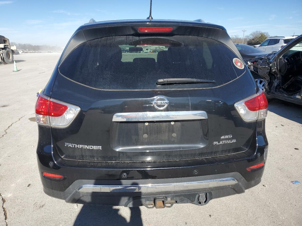 2016 Nissan Pathfinder - Image 6