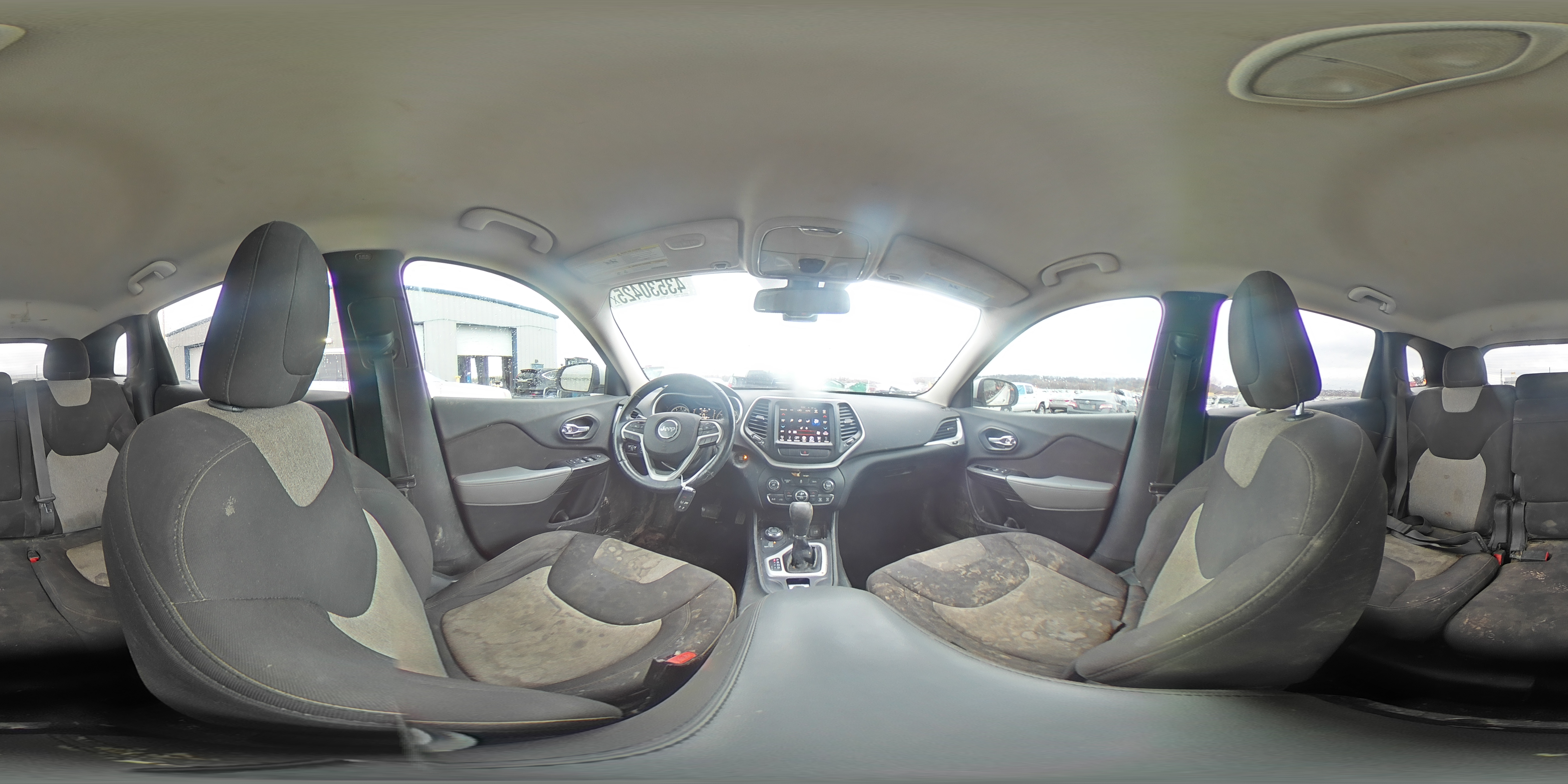2014 Jeep Grand Cherokee - Image 15