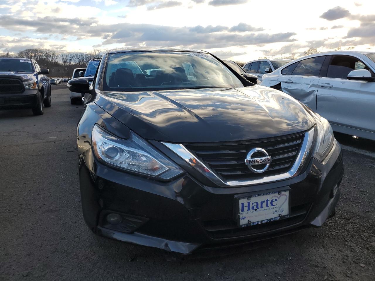 VIN 1N4AL3AP2JC154644 2018 NISSAN ALTIMA no.5