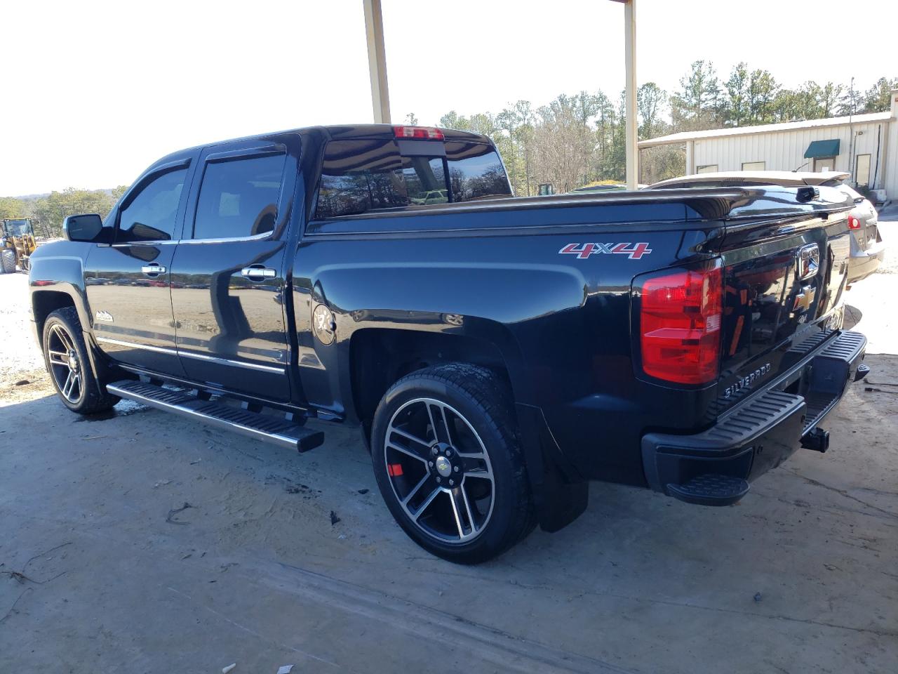 2014 Chevrolet Silverado - Image 2
